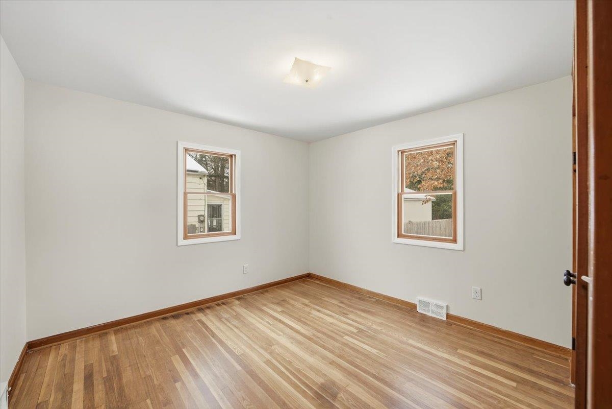 68 Leonard Street Burlington, VT 05408 - Photo 25 of 39