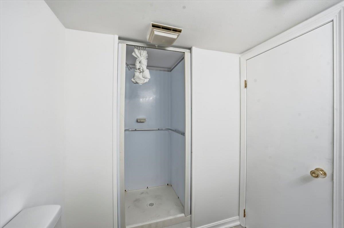 68 Leonard Street Burlington, VT 05408 - Photo 36 of 39