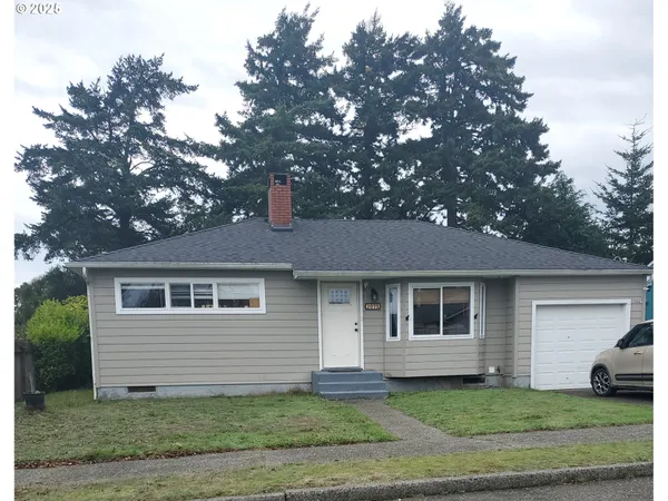 $350,000 | 2075 Johnson Street, North Bend, OR 97459