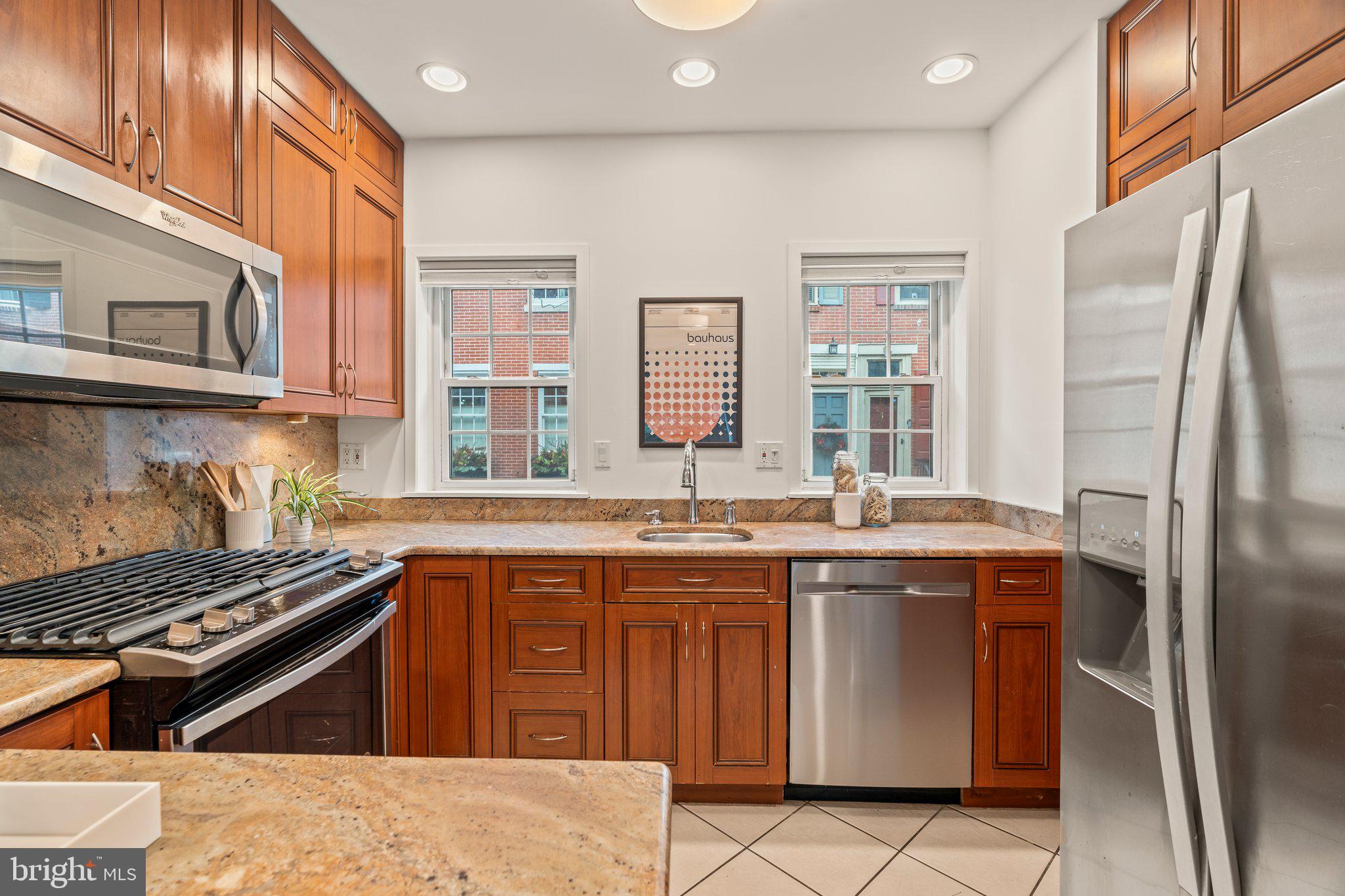 1710 Addison Street Philadelphia, PA 19146 - Photo 12 of 38