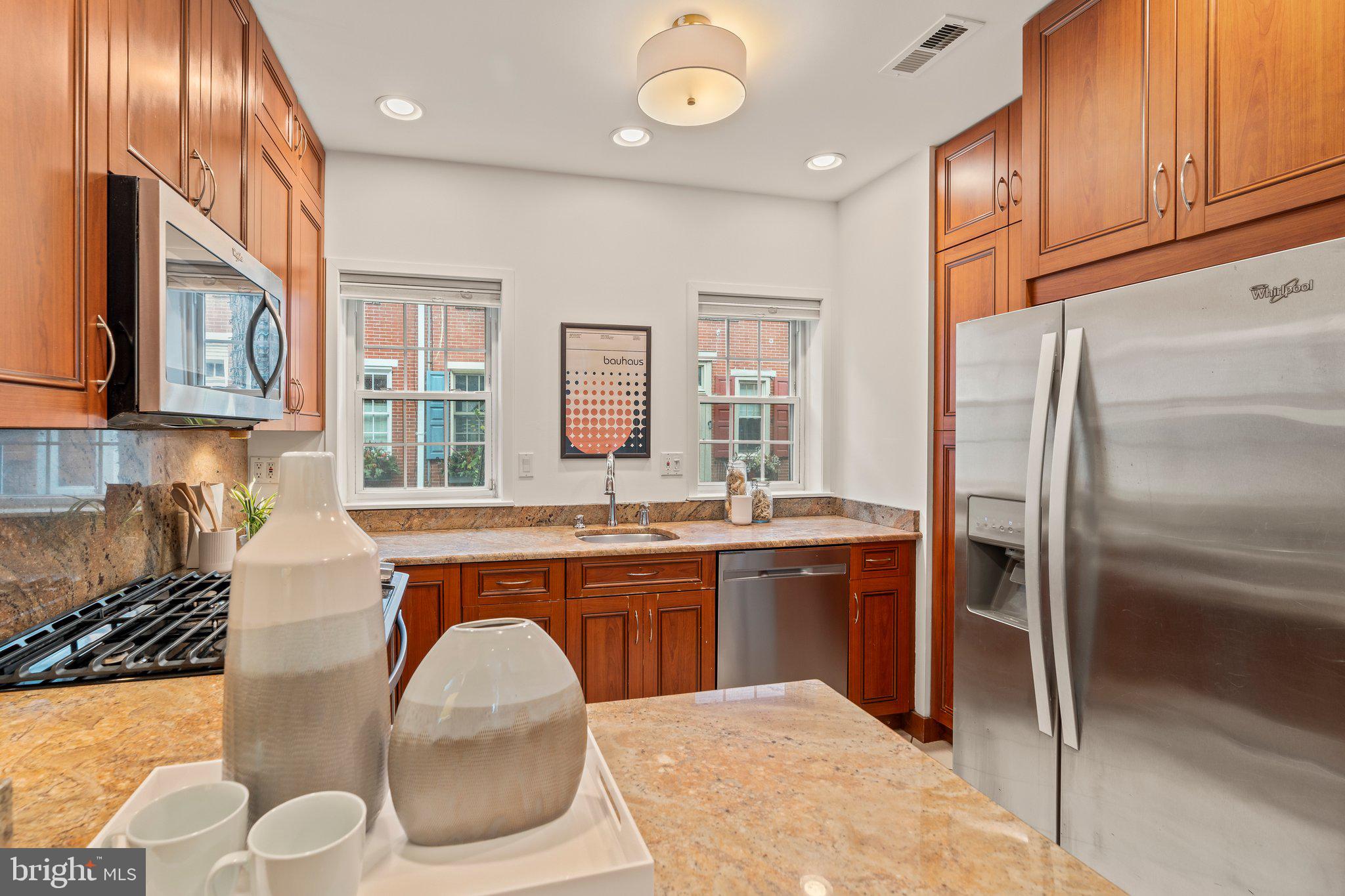 1710 Addison Street Philadelphia, PA 19146 - Photo 14 of 38