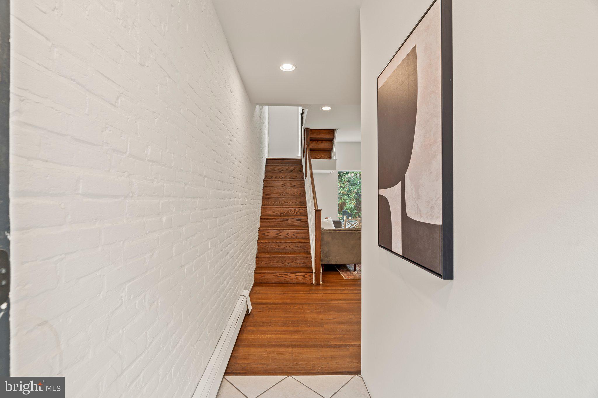 1710 Addison Street Philadelphia, PA 19146 - Photo 5 of 38