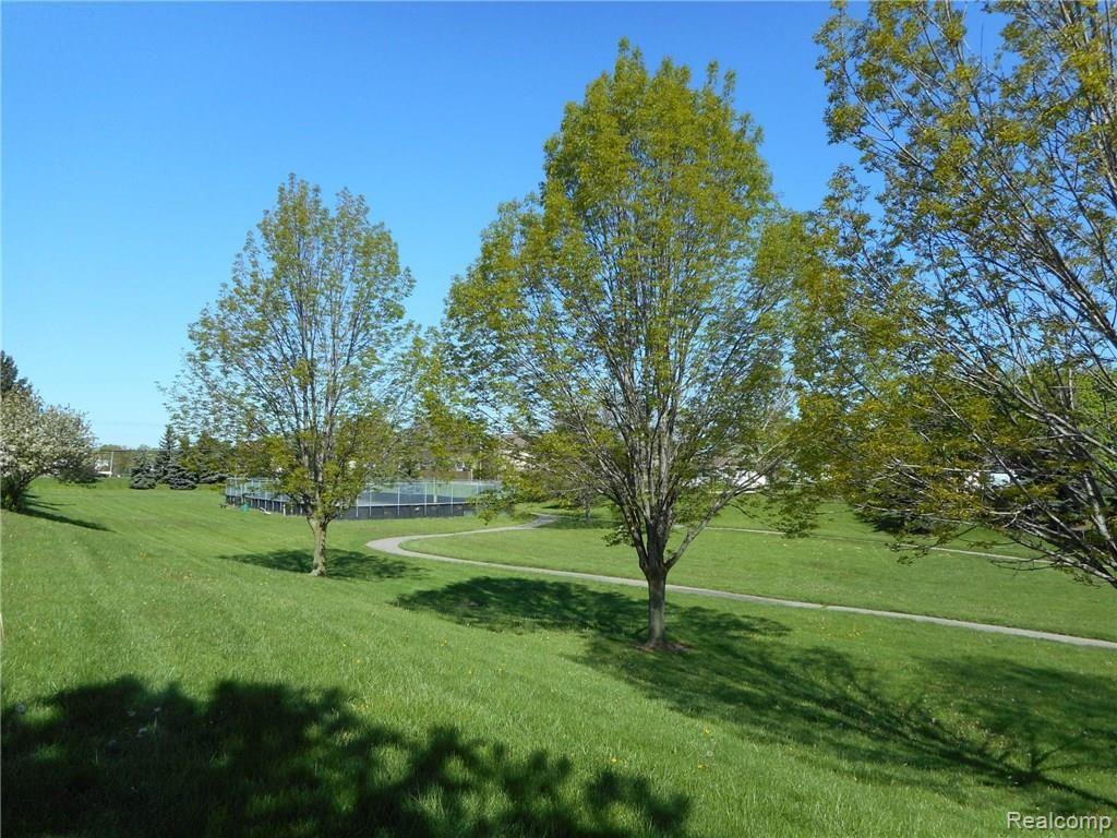 17544 Clark Street Riverview, MI 48193 - Photo 60 of 61 CORNER PARK