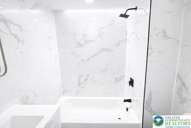 107 West Rowe Street Tamaqua, PA 18252 - Photo 19 of 34