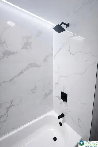 $159,000 | 107 West Rowe Street, Tamaqua, PA 18252