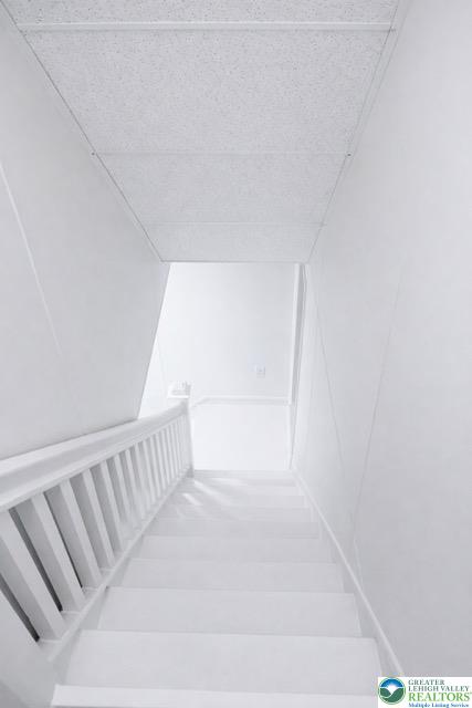 107 West Rowe Street Tamaqua, PA 18252 - Photo 31 of 34