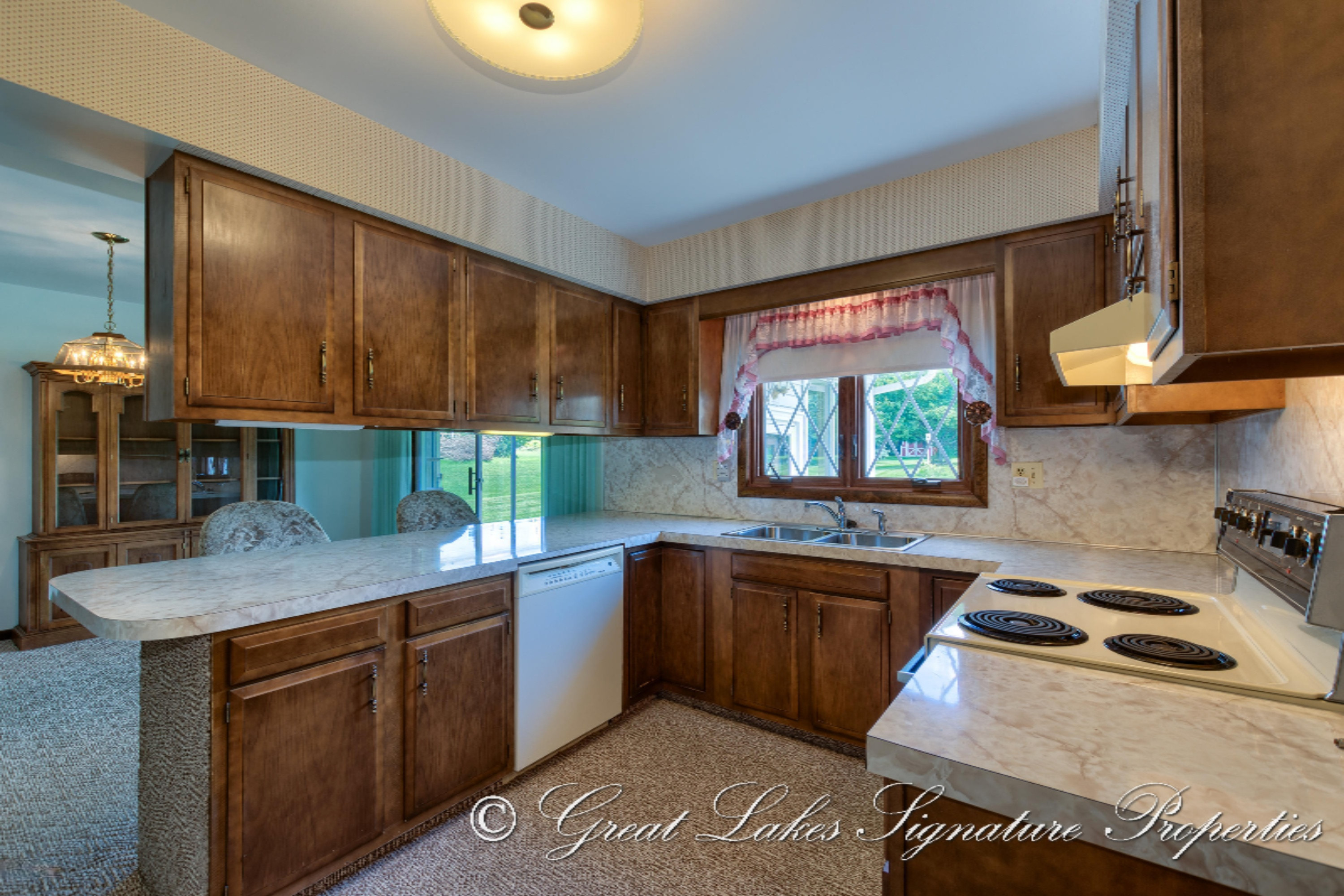 722 North State Road Belding, MI 48809 - Photo 11 of 42 09 Kitchen
