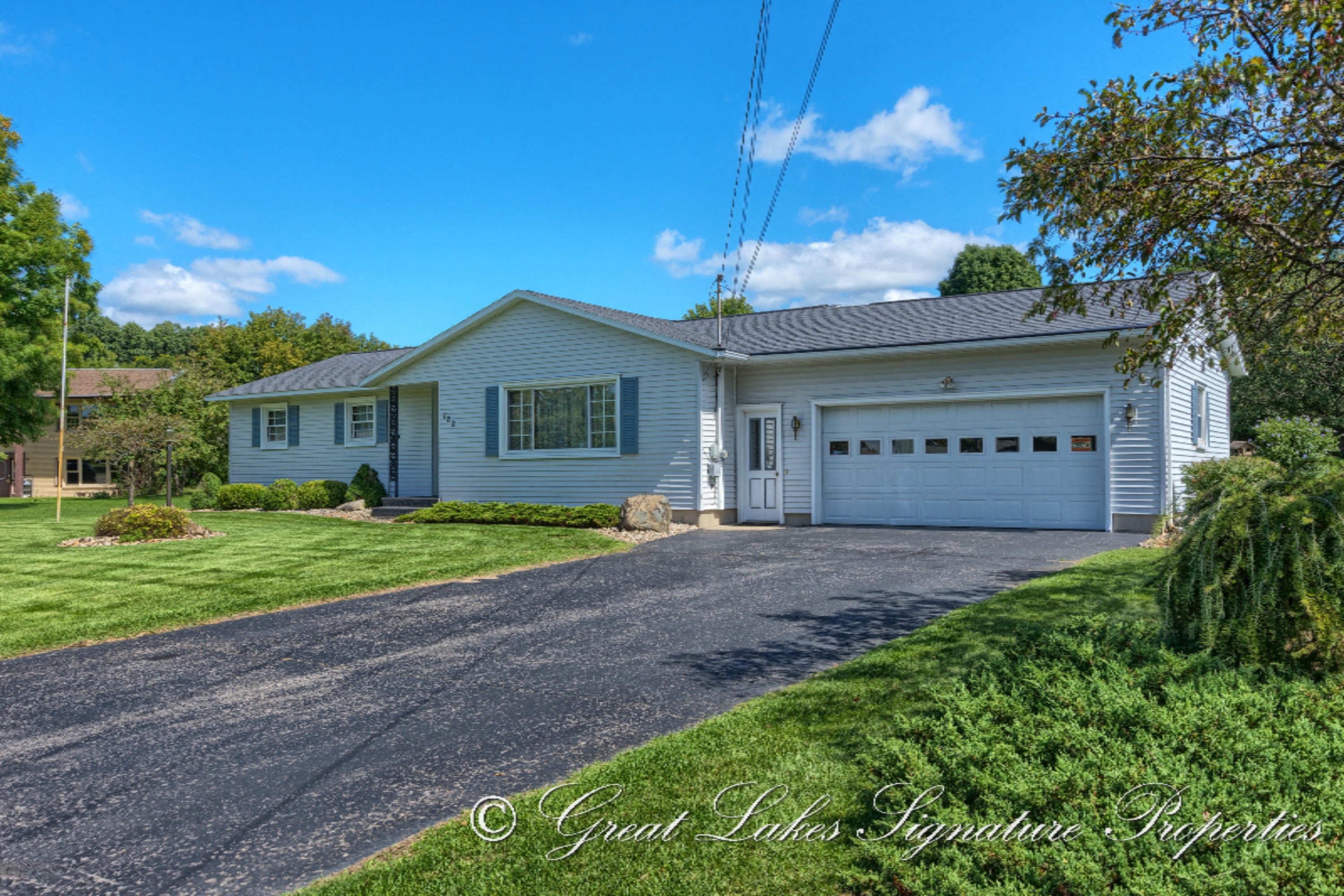 722 North State Road Belding, MI 48809 - Photo 39 of 42 39 Front of Home