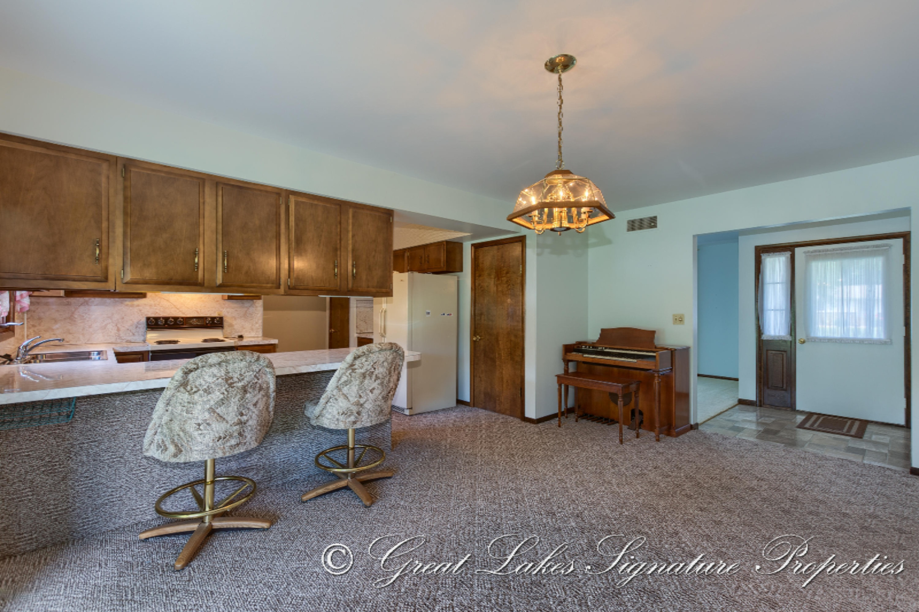 722 North State Road Belding, MI 48809 - Photo 9 of 42 07 Dining Room
