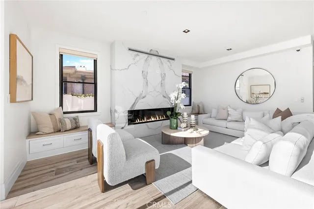 $6,800,000 | 17007 Edgewater Lane, Huntington Beach, CA 92649