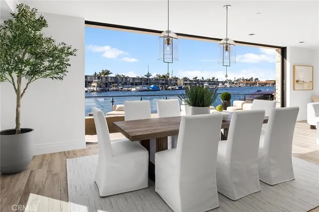 $6,800,000 | 17007 Edgewater Lane, Huntington Beach, CA 92649