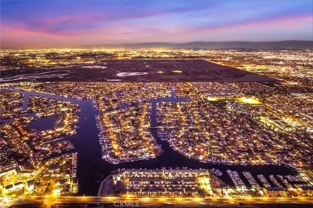 $6,800,000 | 17007 Edgewater Lane, Huntington Beach, CA 92649