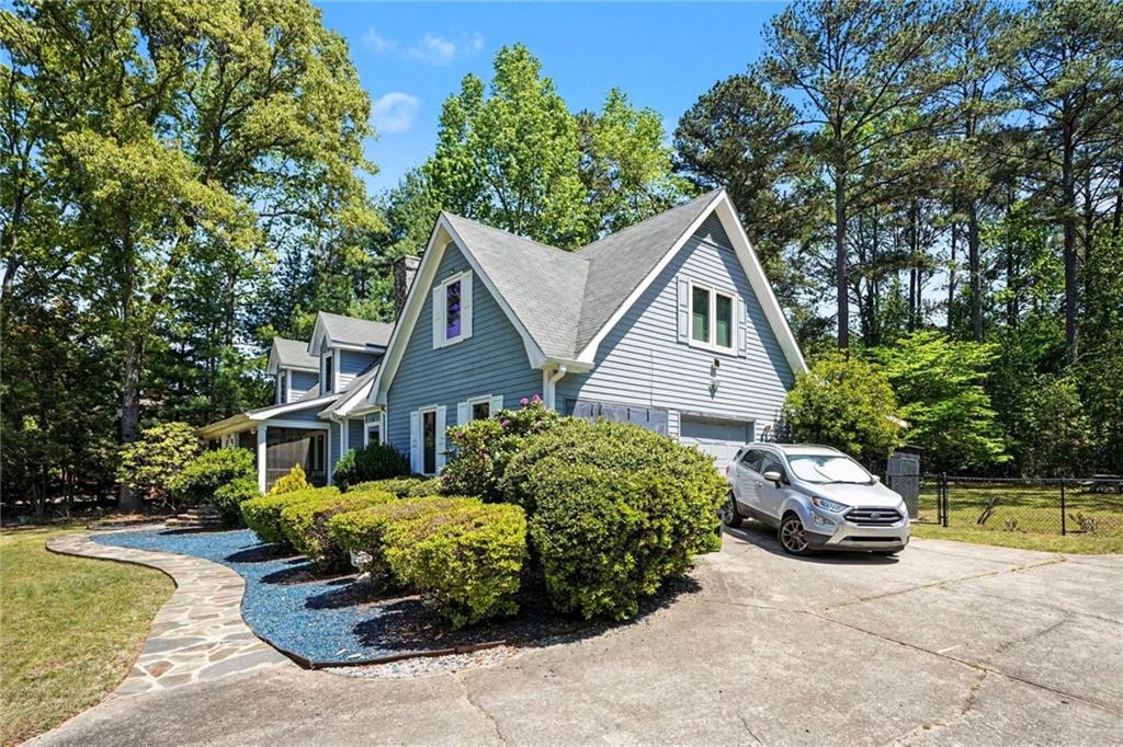 180 Roxboro Court Fayetteville, GA 30215 - Photo 4 of 34