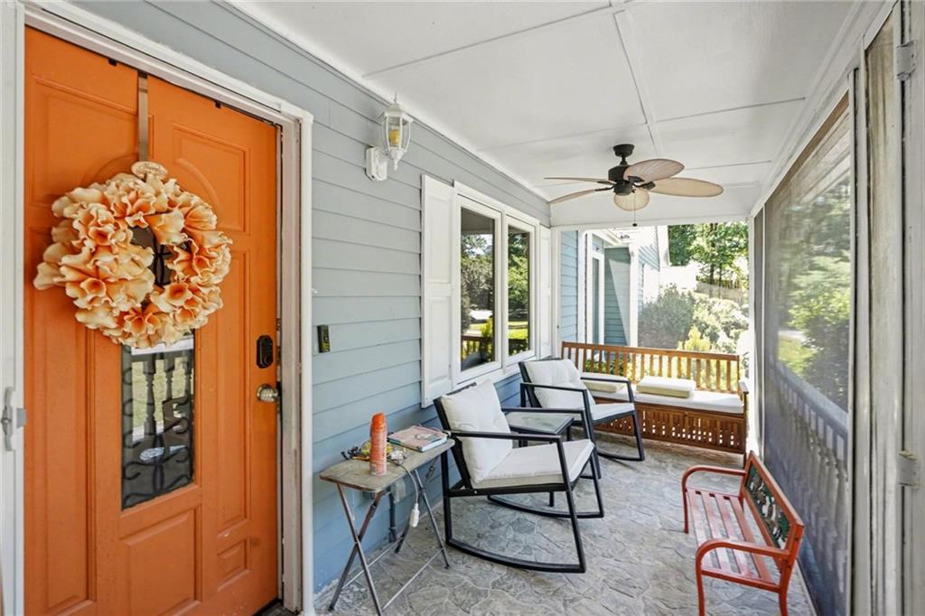 180 Roxboro Court Fayetteville, GA 30215 - Photo 6 of 34