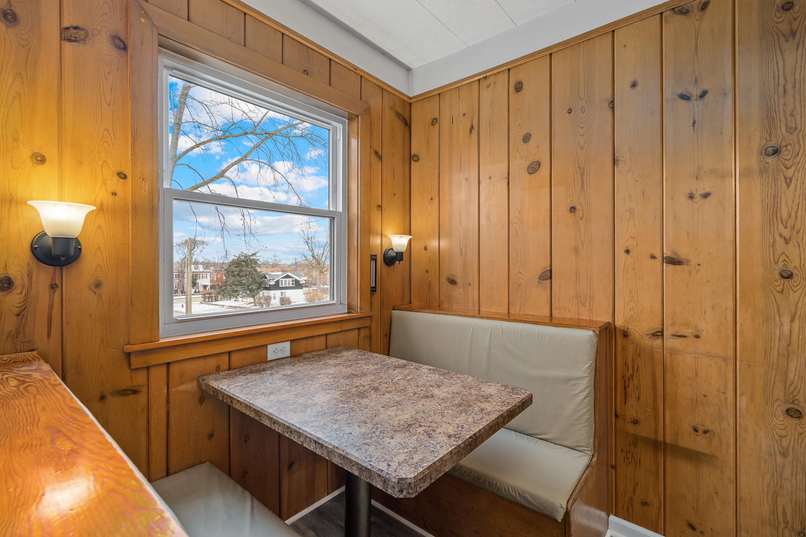 501 South Hamilton Street Lockport, IL 60441 - Photo 18 of 45 a bedroom with a bed and a painting on the wall