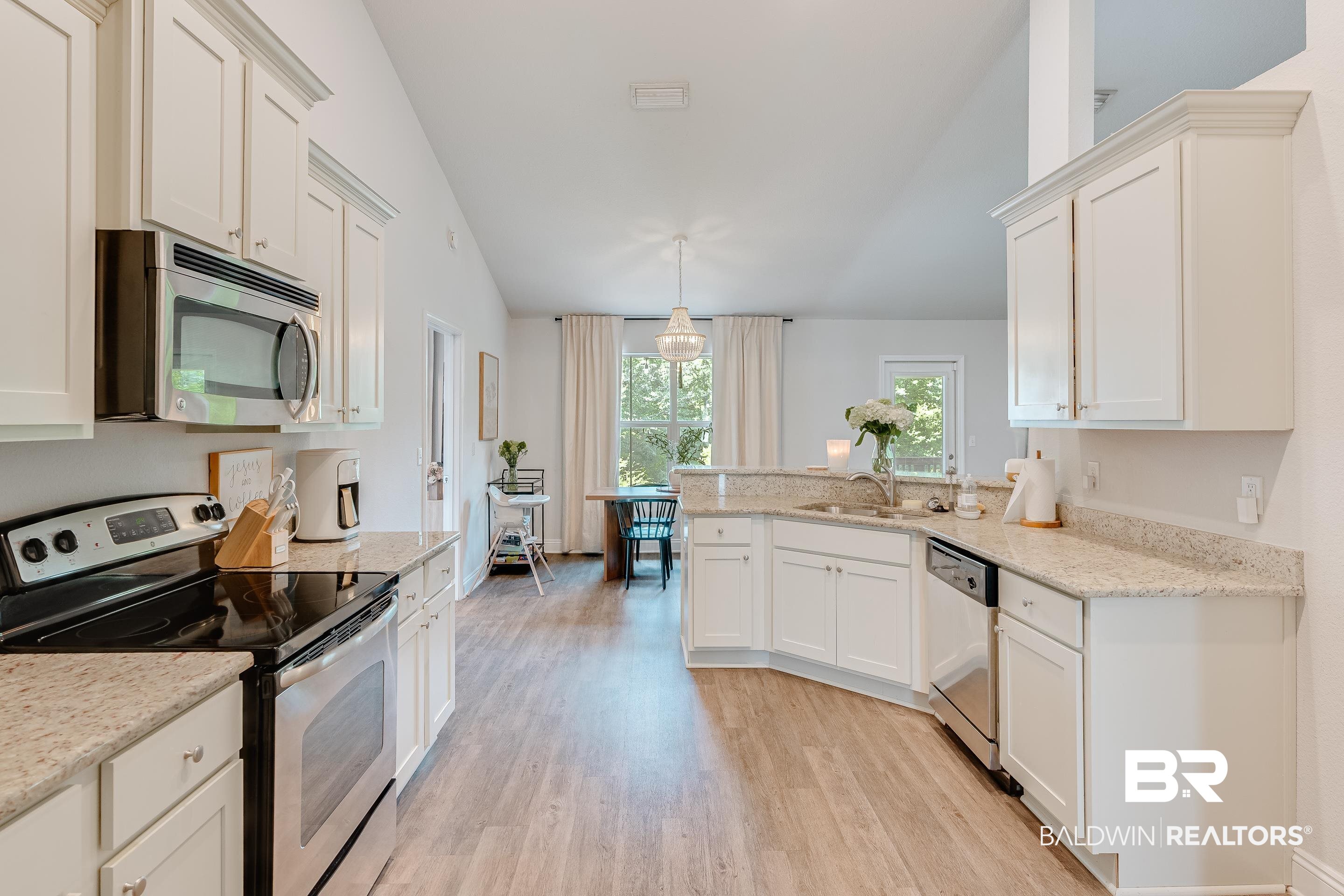2215 Fernwood Loop West Semmes, AL 36575 - Photo 10 of 40 Kitchen