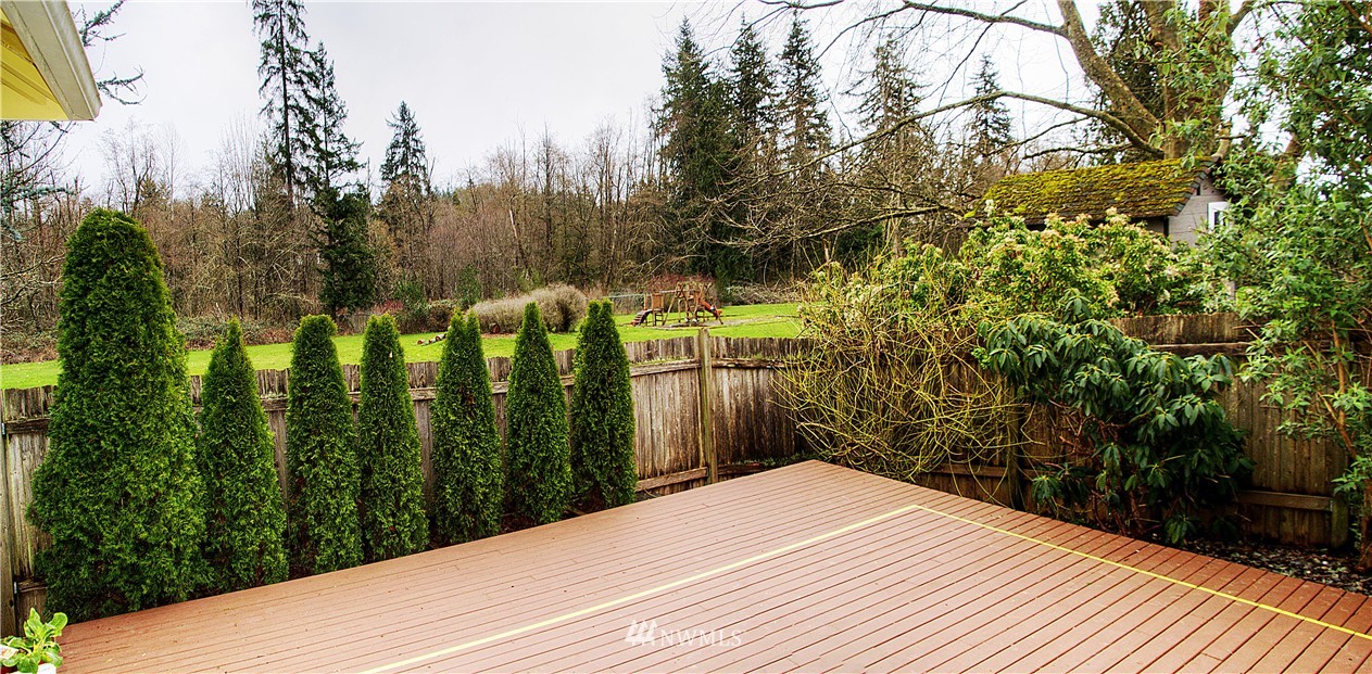 522 166th Place Southeast Bothell, WA 98012 - Photo 4 of 17