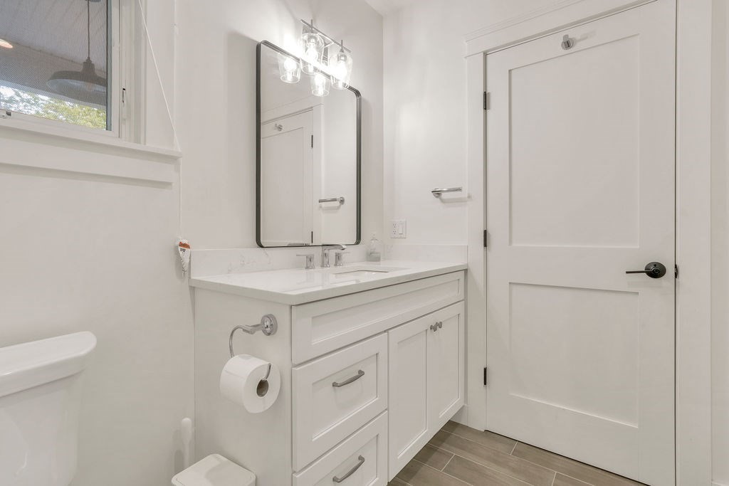 28 Grovedale Road Oak Bluffs, MA 02557 - Photo 21 of 40
