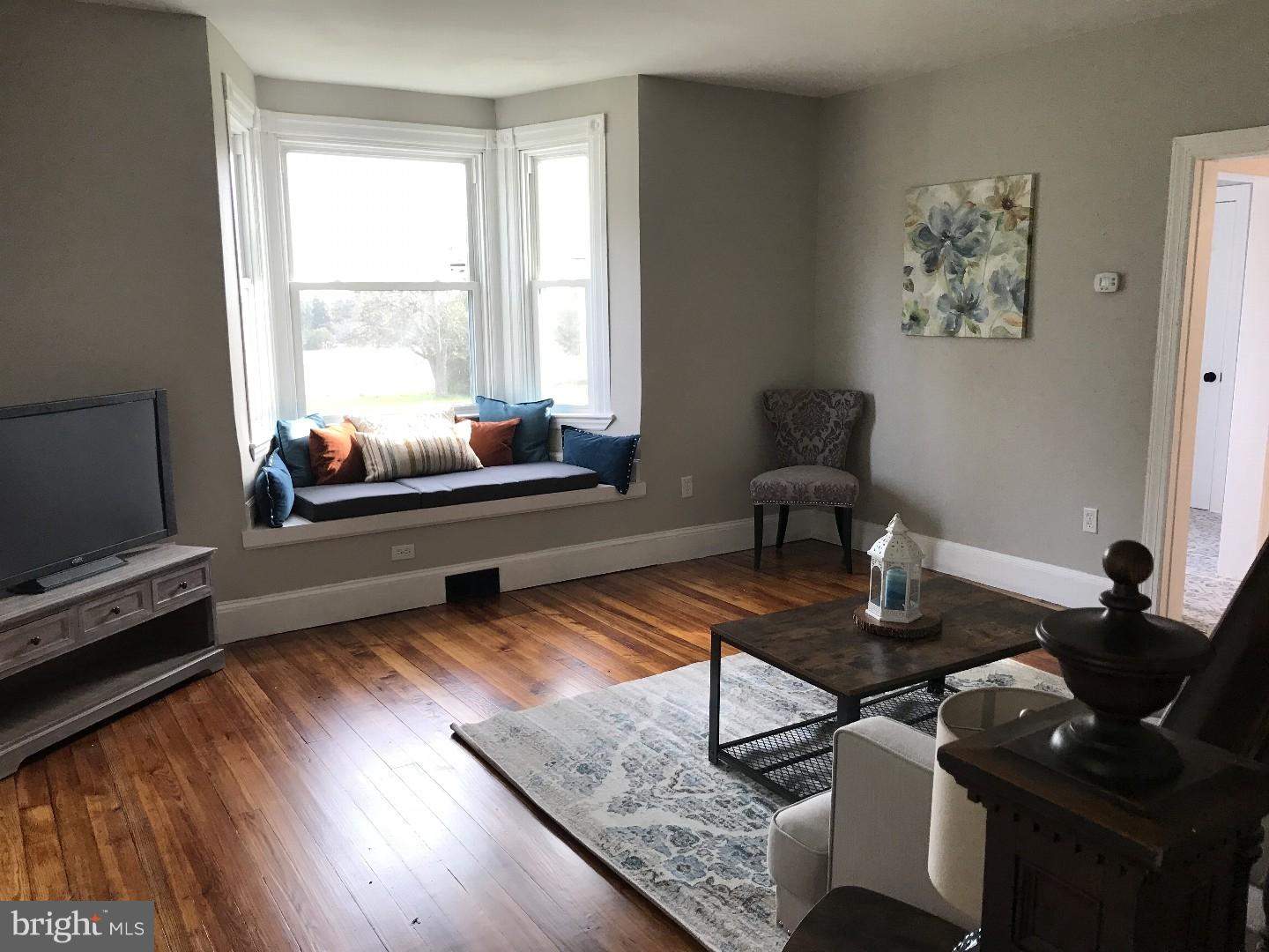 42 South New Middletown Road Media, PA 19063 - Photo 5 of 12 Gallery Image 5