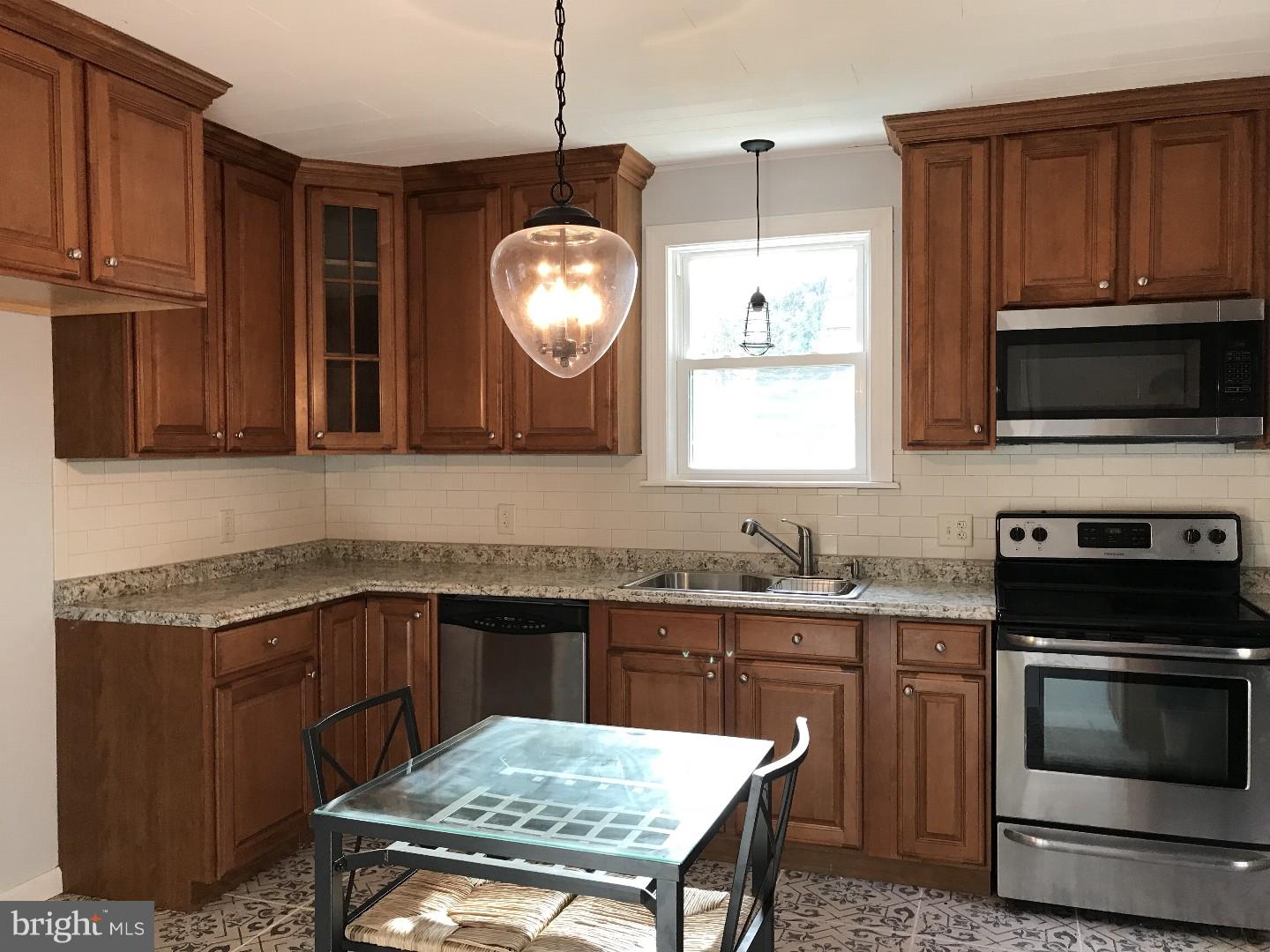 42 South New Middletown Road Media, PA 19063 - Photo 7 of 12 Gallery Image 7