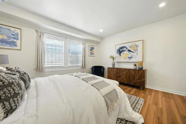 $799,999 | 2539 Grande Vista Avenue, Oakland, CA 94601