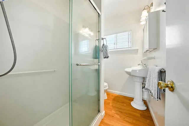 $799,999 | 2539 Grande Vista Avenue, Oakland, CA 94601