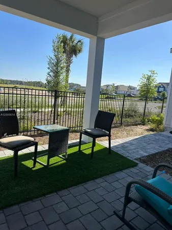 $2,700 | 2952 Embark, Miami, FL 33179