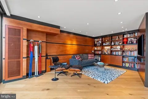 $2,990,000 | 700 New Hampshire Avenue Northwest, Unit 708/709, Washington, DC 20037