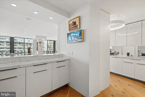 $2,990,000 | 700 New Hampshire Avenue Northwest, Unit 708/709, Washington, DC 20037