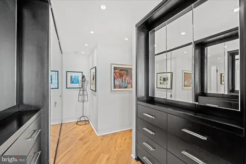 $2,990,000 | 700 New Hampshire Avenue Northwest, Unit 708/709, Washington, DC 20037