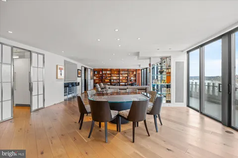 $2,990,000 | 700 New Hampshire Avenue Northwest, Unit 708/709, Washington, DC 20037