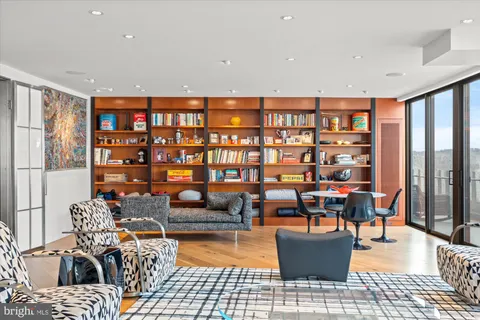 $2,990,000 | 700 New Hampshire Avenue Northwest, Unit 708/709, Washington, DC 20037