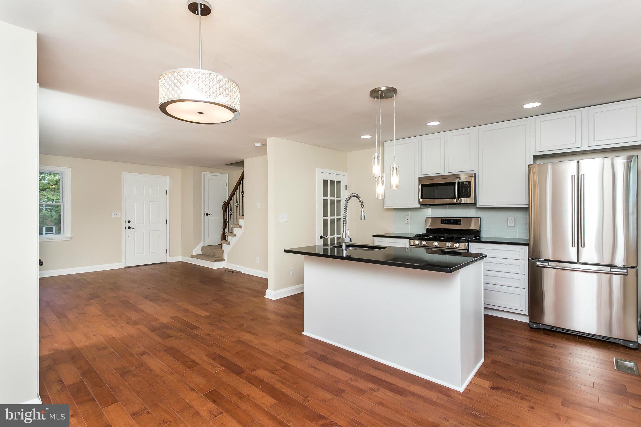 801 St Dunstans Road Baltimore, MD 21212 - Photo 8 of 21 Kitchen