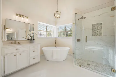 $1,199,000 | 4900 Cedar Street, Bellaire, TX 77401