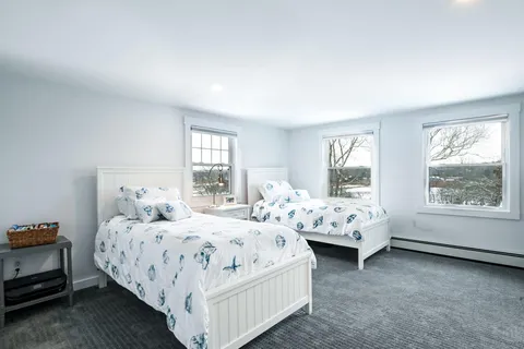 $1,299,000 | 6 Burg Avenue, Sandwich, MA 02563