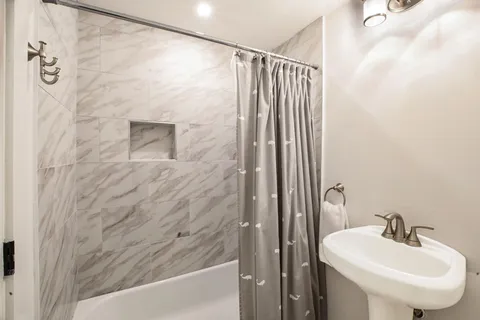 $1,299,000 | 6 Burg Avenue, Sandwich, MA 02563