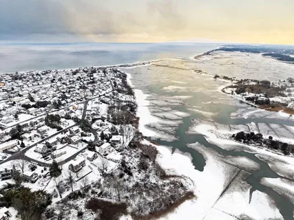 $1,299,000 | 6 Burg Avenue, Sandwich, MA 02563