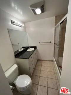 $6,950 | 3530 South Bentley Avenue, Los Angeles, CA 90034