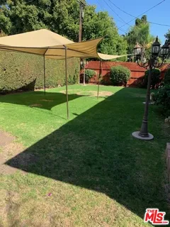 $6,950 | 3530 South Bentley Avenue, Los Angeles, CA 90034