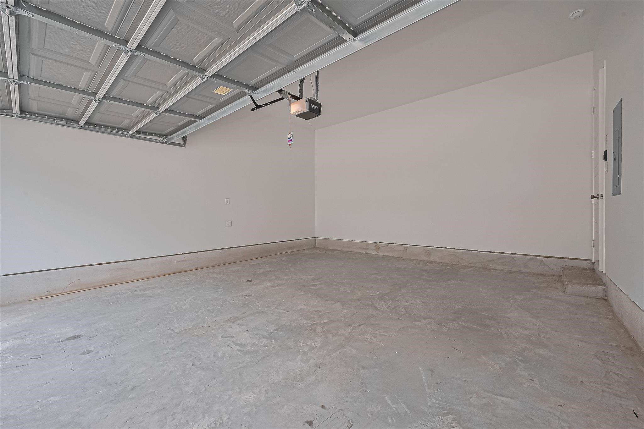 8917 Grovner Place Houston, TX 77080 - Photo 36 of 44