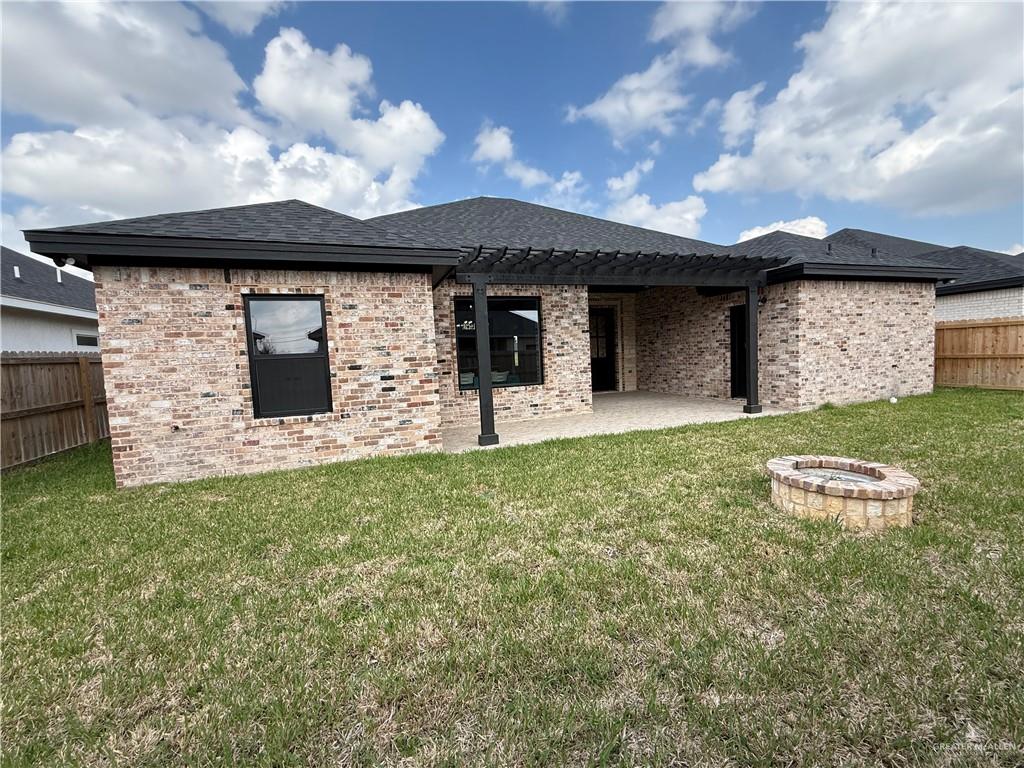 3200 East Rabbit Run Avenue Alton, TX 78573 - Photo 13 of 17 BackYARD