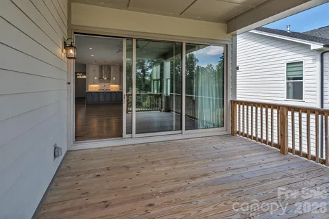 a view of outdoor space