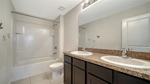 $459,000 | 5150 San Palermo Drive, Bradenton, FL 34208