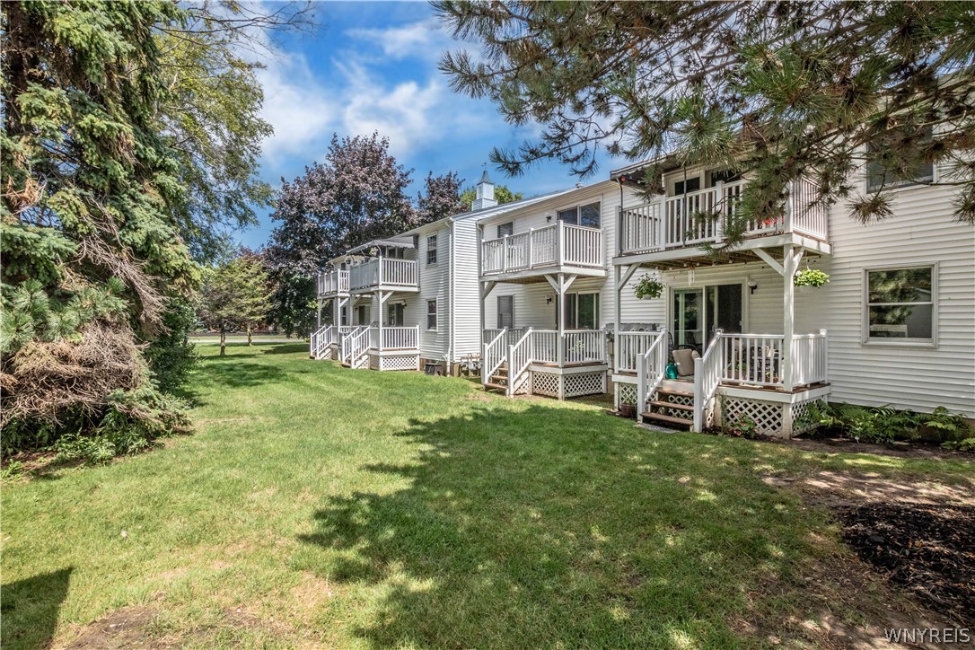 4765 Chestnut Ridge Road, Unit 4 Amherst, NY 14228 - Photo 3 of 45 Beautiful green space
