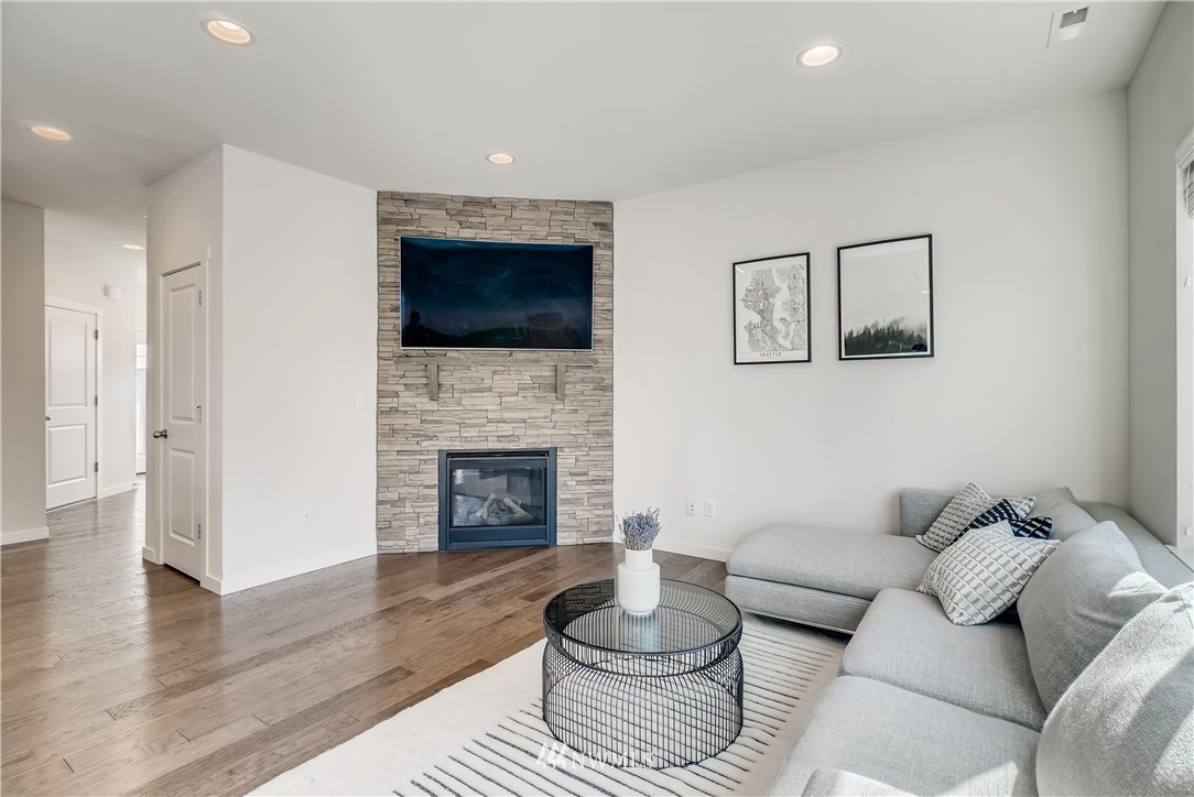 4316 212th Place Southeast Bothell, WA 98021 - Photo 13 of 24