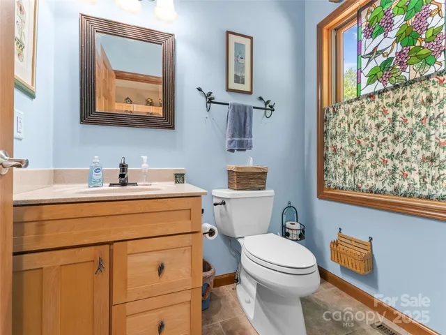 $825,000 | 253 Sandy Lane, Brevard, NC 28712