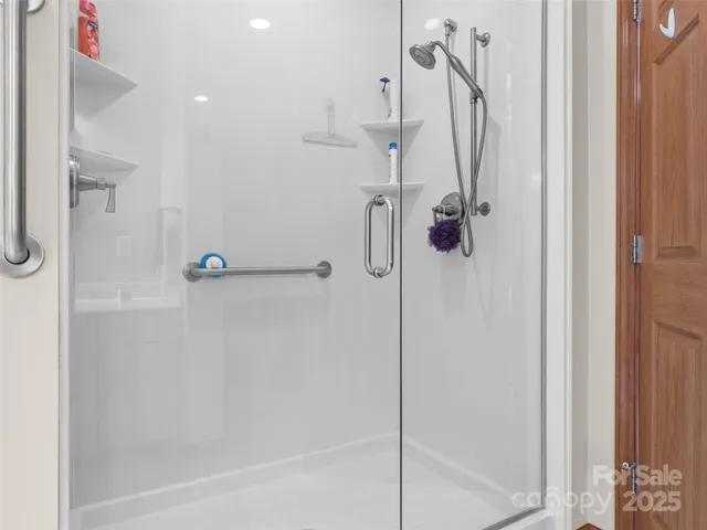 $825,000 | 253 Sandy Lane, Brevard, NC 28712