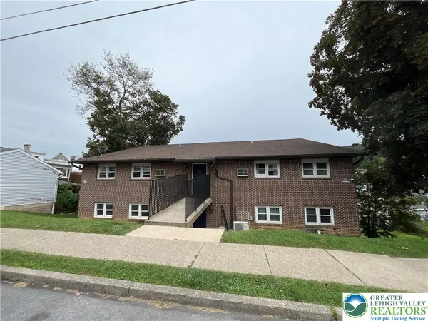$1,295 | 813 Cherokee Street, Unit 6, Fountain Hill, PA 18015