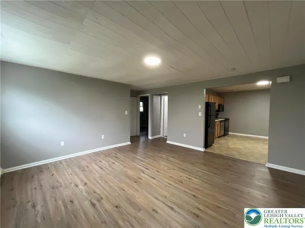 $1,295 | 813 Cherokee Street, Unit 6, Fountain Hill, PA 18015