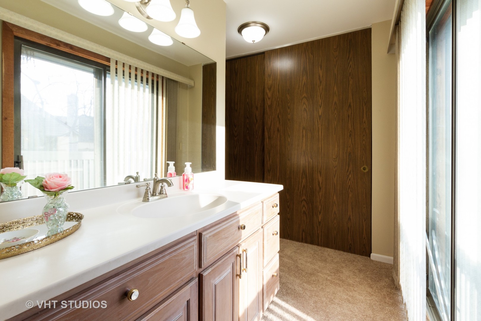 703 Chandler Road Gurnee, IL 60031 - Photo 8 of 10